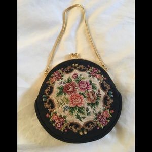 Stunning evening women's purse NWOT